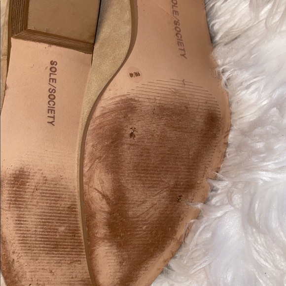 Shoes - Picture 11 of 11